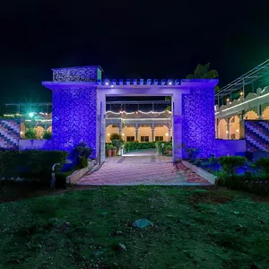 Hotel Brindavan Garden &