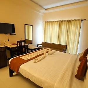 Hotel Tulip Le Grand, Udaipur